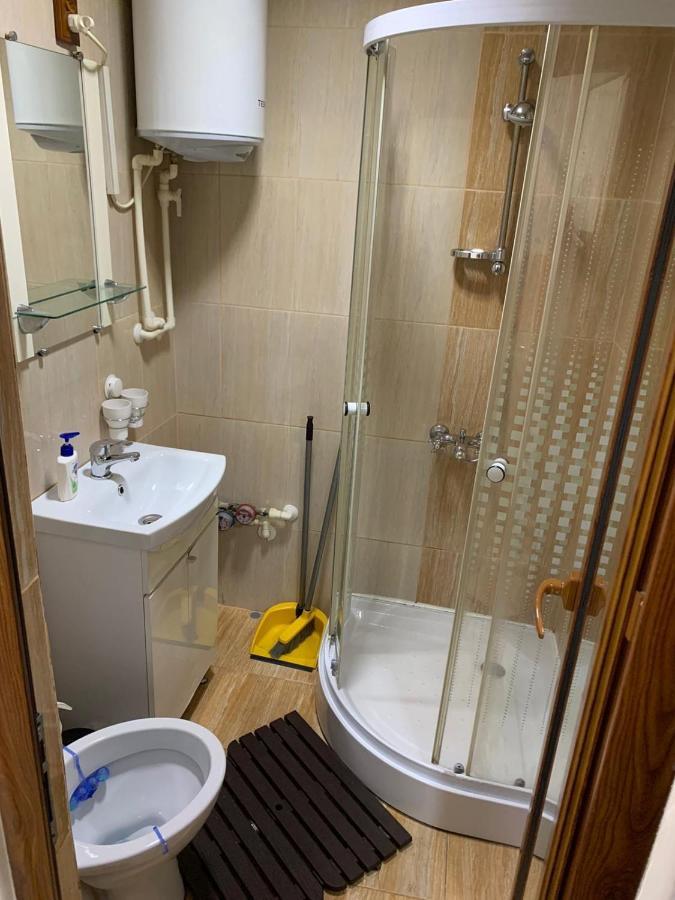Apartment Darvys Галац Екстер'єр фото